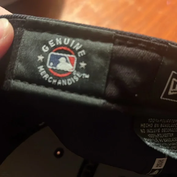 Atlanta Braves 7 5/8 fitted hat - Picture 7 of 7